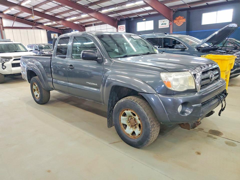 2009 Toyota Tacoma VIN 5TEUU42N49Z665051 COPART salvage auction — REAR END, Vt - Certificate Of Title, sold $3,900 on 2026-07-31 (photo 4)