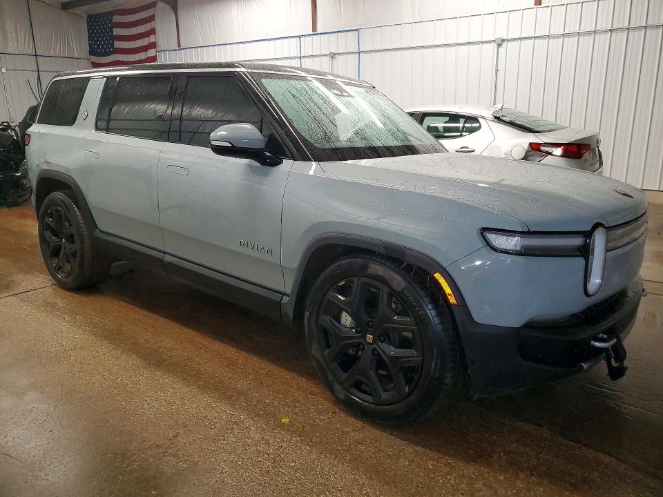 2025 Rivian VIN 7PDSGBBA4SN064238 COPART salvage auction — SIDE, Pa - Certificate Of Salvage, sold $18,700 on 2026-07-15 (photo 4)