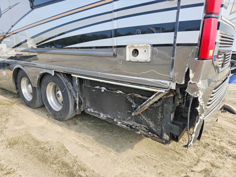 2005 Fleetwood Rv VIN 4VZAT1P955C051472 COPART salvage auction — REAR END, FL - CERT OF TITLE SLVG REBUILDABLE, sold $8,100 on 2026-07-09 (photo 9)
