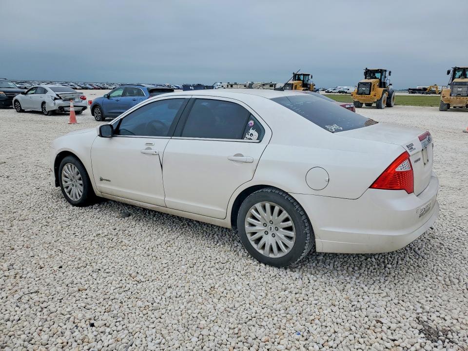 2010 Ford Fusion VIN 3FADP0L36AR188534 COPART salvage auction — MECHANICAL, Tx - Certificate Of Title, sold $200 on 2026-07-09 (photo 2)