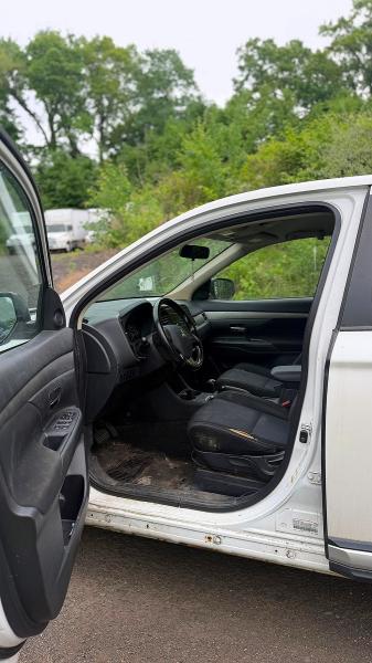 2019 Mercedes-benz Gle class VIN 4JGED6EB2KA147842 COPART salvage auction — Normal Wear, CT - CERTIFICATE OF TITLE (P), sold $29,500 on 2026-05-26 (photo 5)