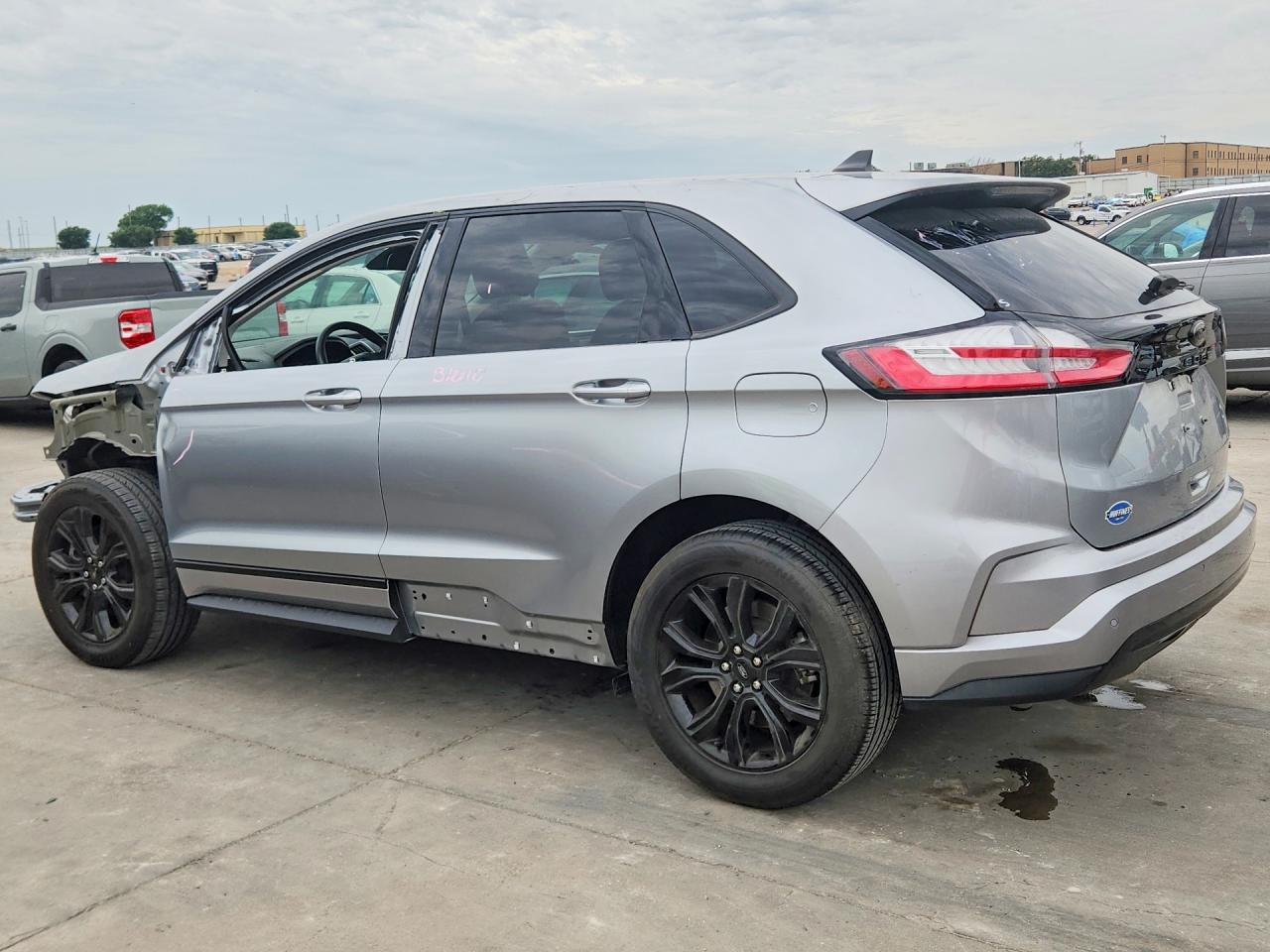 2024 Ford Edge VIN 2FMPK4G97RBA48509 COPART salvage auction — Front End, TX - SALVAGE VEHICLE TITLE, sold $5,500 on 2026-06-29 (photo 2)