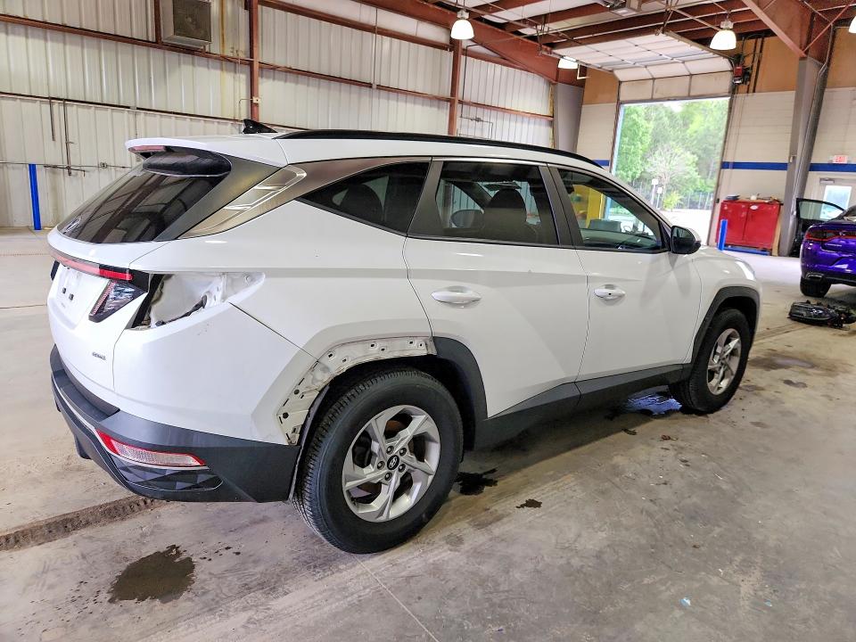 2022 Hyundai Tucson VIN 5NMJBCAE5NH121611 COPART salvage auction — REAR END, VA - CERT OF TITLE - SALVAGE, sold $7,100 on 2026-07-02 (photo 3)