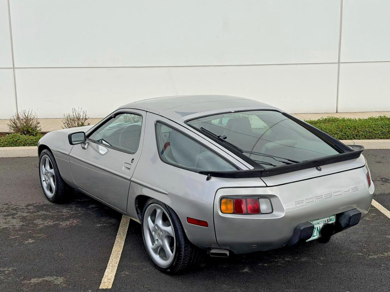 1982 Porsche 928 VIN WP0JA092XCS820309 COPART salvage auction — Minor Dent/Scratches, WA - VEHICLE CERT OF OWNERSHIP-TITL (P), sold $8,500 on 2026-05-27 (photo 3)