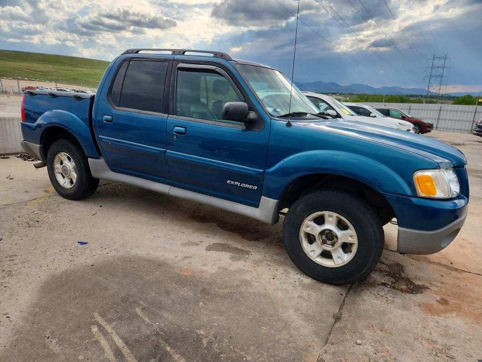 2001 Ford Explorer VIN 1FMZU77E41UB90493 COPART salvage auction — REAR END, Co - Public - Salvage Title, sold $925 on 2026-07-08 (photo 4)