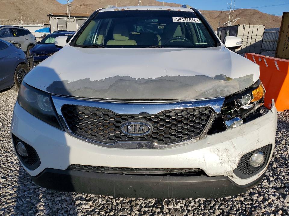 2013 Kia Sorento VIN 5XYKT3A65DG337655 COPART salvage auction — FRONT END, Az - Cert Of Title - Salvage, sold $900 on 2026-07-06 (photo 5)