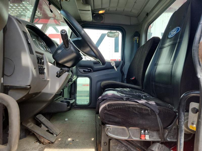 2012 Peterbilt 348 VIN 2NP3LN9XXCM150747 COPART salvage auction — MINOR DENT/SCRATCHES, WV - CERTIFICATE OF TITLE, sold $27,500 on 2026-09-08 (photo 5)