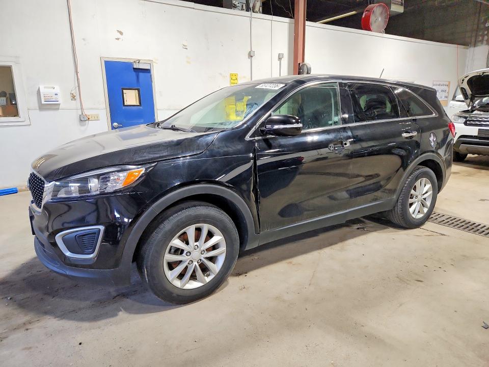 2016 Kia Sorento VIN 5XYPG4A36GG187243 — COPART salvage auction photo