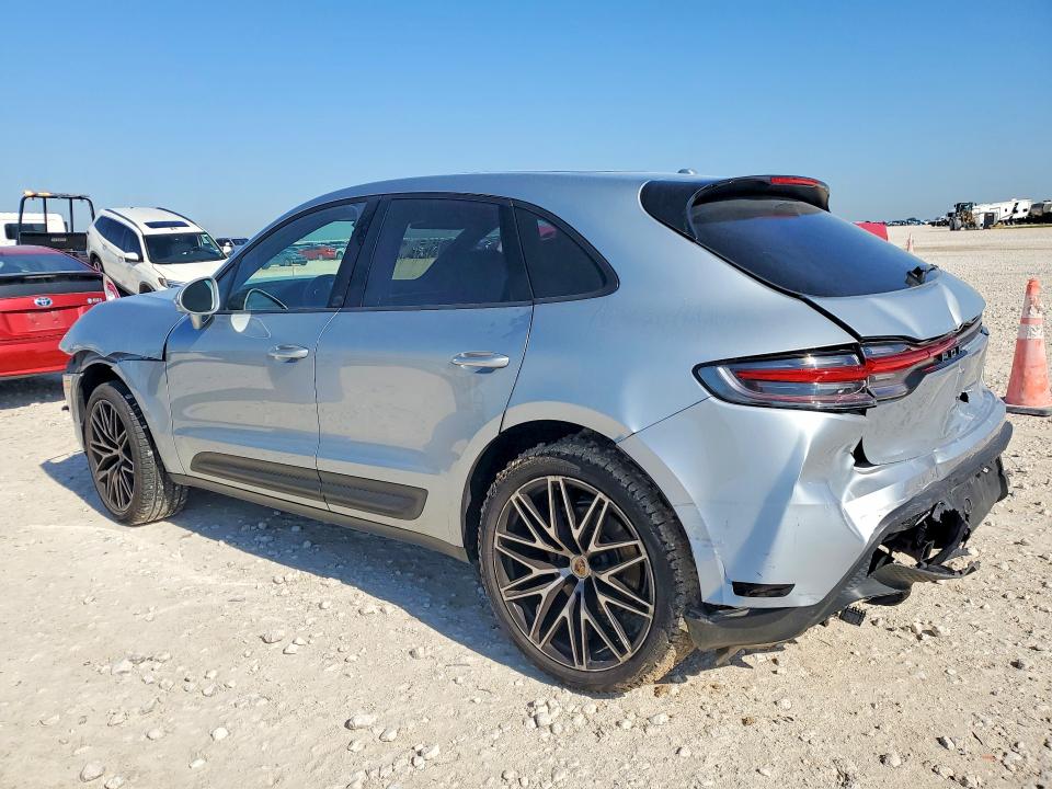 2024 Porsche Macan VIN WP1AA2A58RLB01708 COPART salvage auction — REAR END, Tx - Salvage Vehicle Title, sold $11,500 on 2026-07-02 (photo 2)