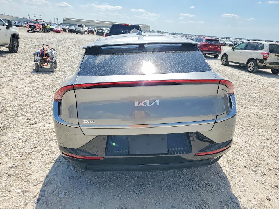 2023 Kia VIN KNDC34LAXP5607696 COPART salvage auction — SIDE, Tx - Salvage Vehicle Title, sold $4,750 on 2026-07-09 (photo 6)