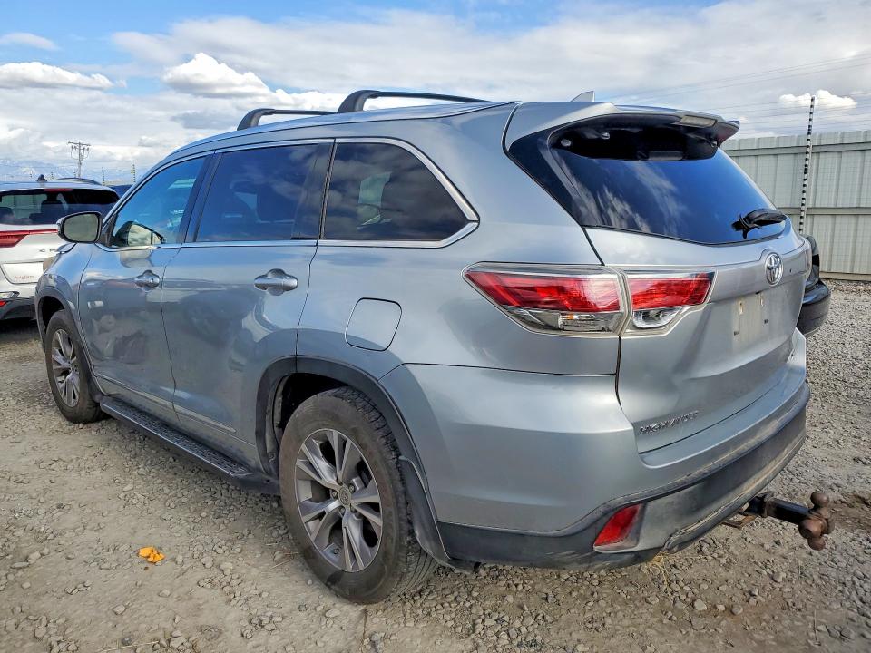 2015 Toyota VIN 5TDKKRFH4FS096242 COPART salvage auction — FRONT END, UT - SALVAGE CERTIFICATE, sold $6,600 on 2026-07-21 (photo 2)