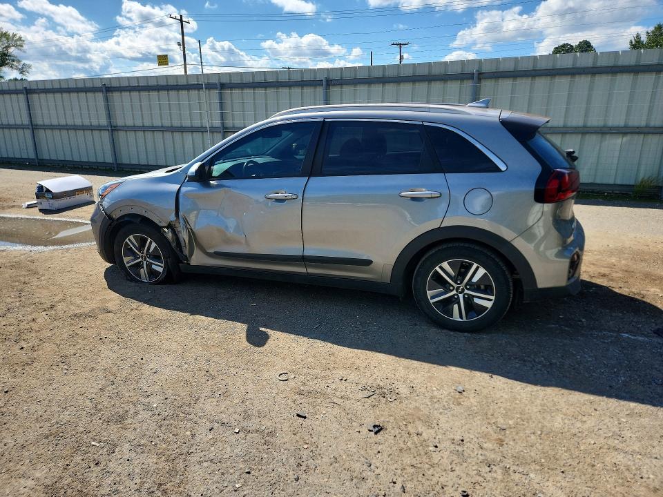 2022 Kia Niro VIN KNDCB3LC1N5546301 COPART salvage auction — SIDE, La - Cert Of Title-Salvage, sold $8,300 on 2026-07-16 (photo 2)