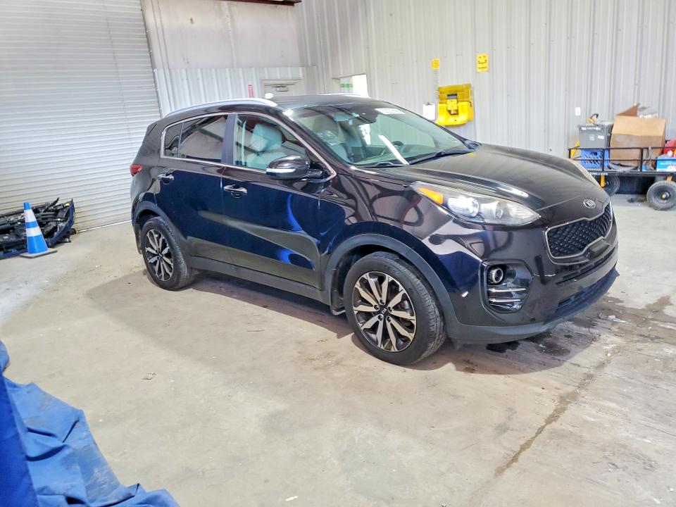 2019 Kia Sportage VIN KNDPN3AC2K7576905 COPART salvage auction — MINOR DENT/SCRATCHES, Va - Certificate Of Title (P), sold $6,400 on 2026-07-30 (photo 4)