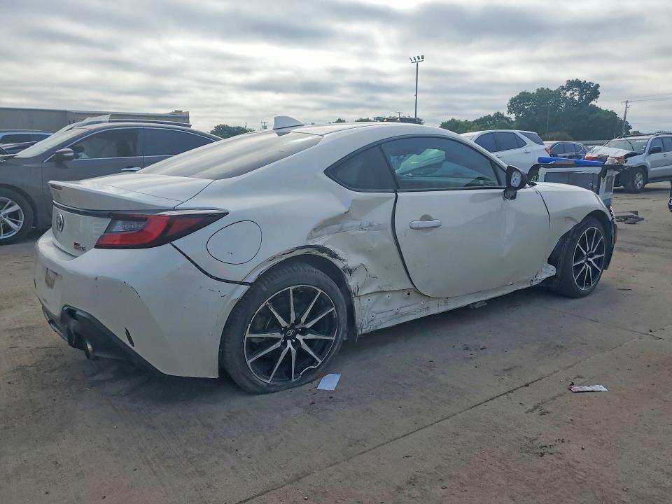 2023 Toyota Gr 86 VIN JF1ZNBB17P9764241 COPART salvage auction — REAR END, Tx - Salvage Vehicle Title, sold $4,350 on 2026-07-23 (photo 3)