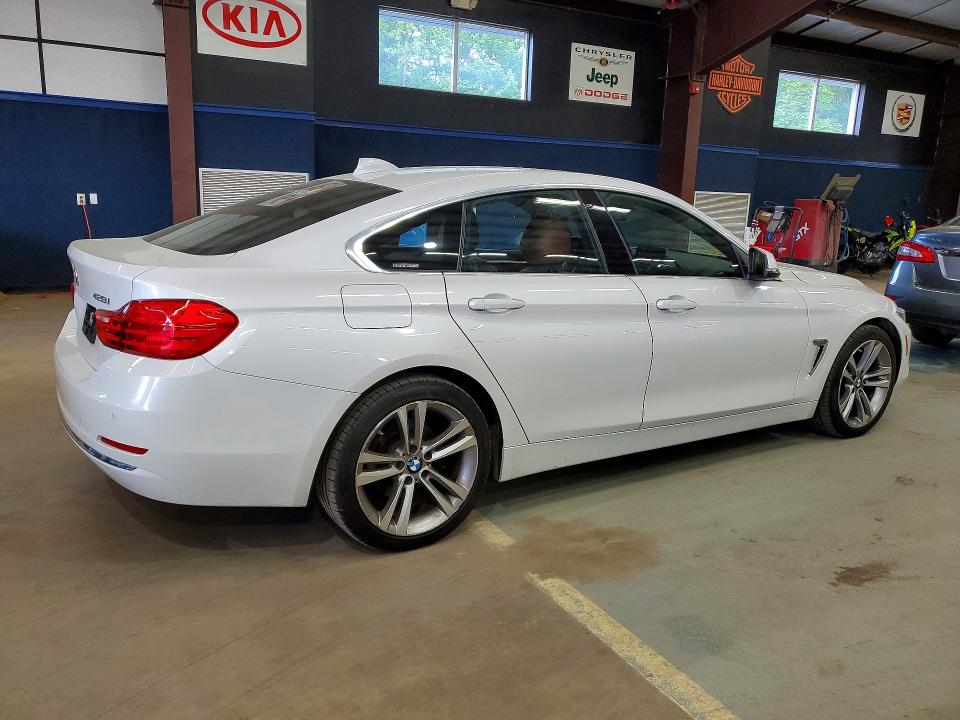 2016 BMW 4 series VIN WBA4C9C51GG136141 COPART salvage auction — MINOR DENT/SCRATCHES, MA - CERTIFICATE OF TITLE, sold $6,500 on 2026-07-24 (photo 3)