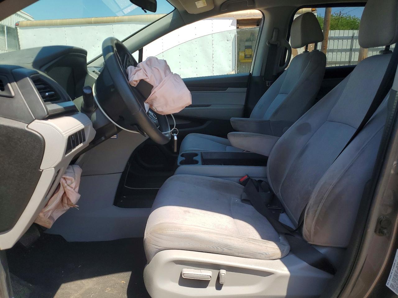2019 Honda Odyssey VIN 5FNRL6H25KB114121 COPART salvage auction — Rear End, OK - CERT OF TITLE-SALVAGE, sold $3,400 on 2026-07-09 (photo 7)