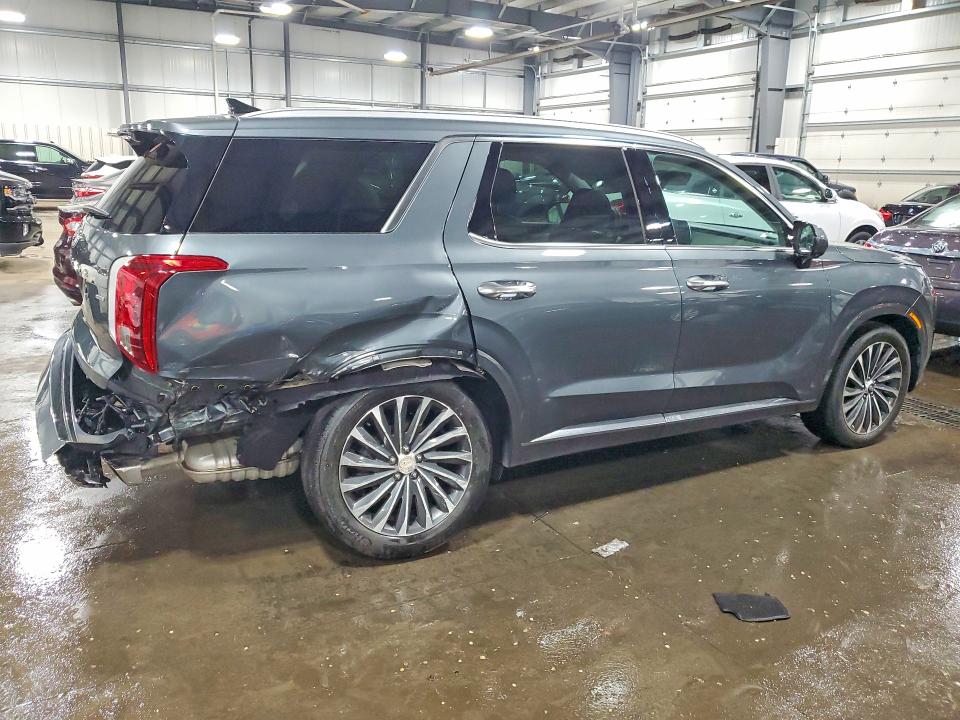 2023 Hyundai Palisade VIN KM8R7DGE4PU636978 COPART salvage auction — REAR END, Mn - Cert Of Title-Salvage, sold $18,100 on 2026-07-07 (photo 3)