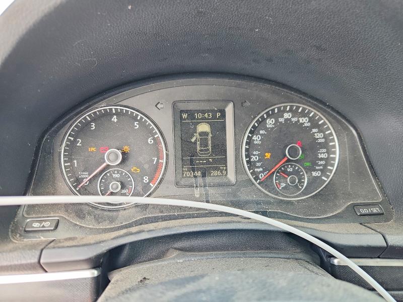 2013 Volkswagen Eos VIN WVWBW8AH5DV006928 COPART salvage auction — FRONT END, Tx - Salvage Vehicle Title, sold $250 on 2026-07-21 (photo 9)