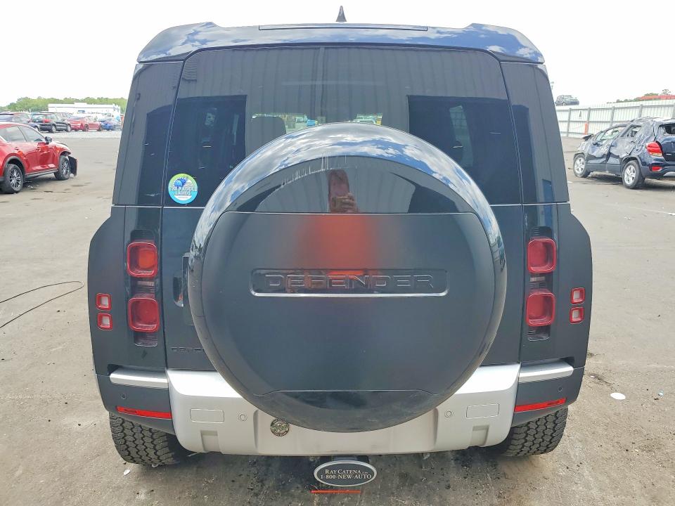 2024 Land rover Defender VIN SALEJ7EX9R2284465 COPART salvage auction — FRONT END, Fl - Cert Of Title Slvg Rebuildable, sold $32,250 on 2026-07-20 (photo 6)