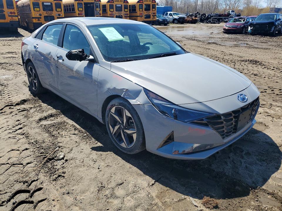 2023 Hyundai Elantra VIN KMHLN4AG7PU540283 COPART salvage auction — SIDE, ON - PERMIT NO BRAND - UNFIT, sold $7,400 on 2026-07-07 (photo 4)