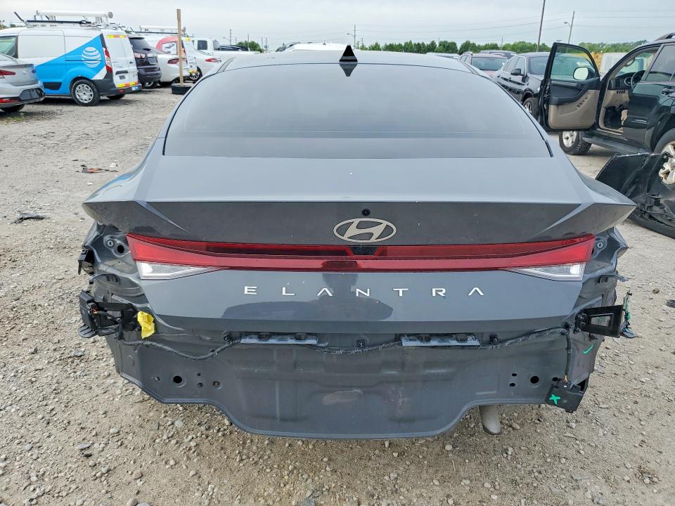 2025 Hyundai Elantra VIN KMHLL4DG0SU936730 COPART salvage auction — SIDE, In - Cert Of Title-Salvage Title, sold $4,500 on 2026-07-28 (photo 6)