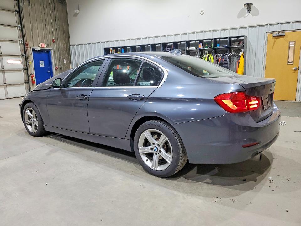 2015 BMW 3er VIN WBA3B3C5XFF546162 COPART salvage auction — FRONT END, NH - CERT OF TITLE-SALVAGE, sold $450 on 2026-07-30 (photo 2)