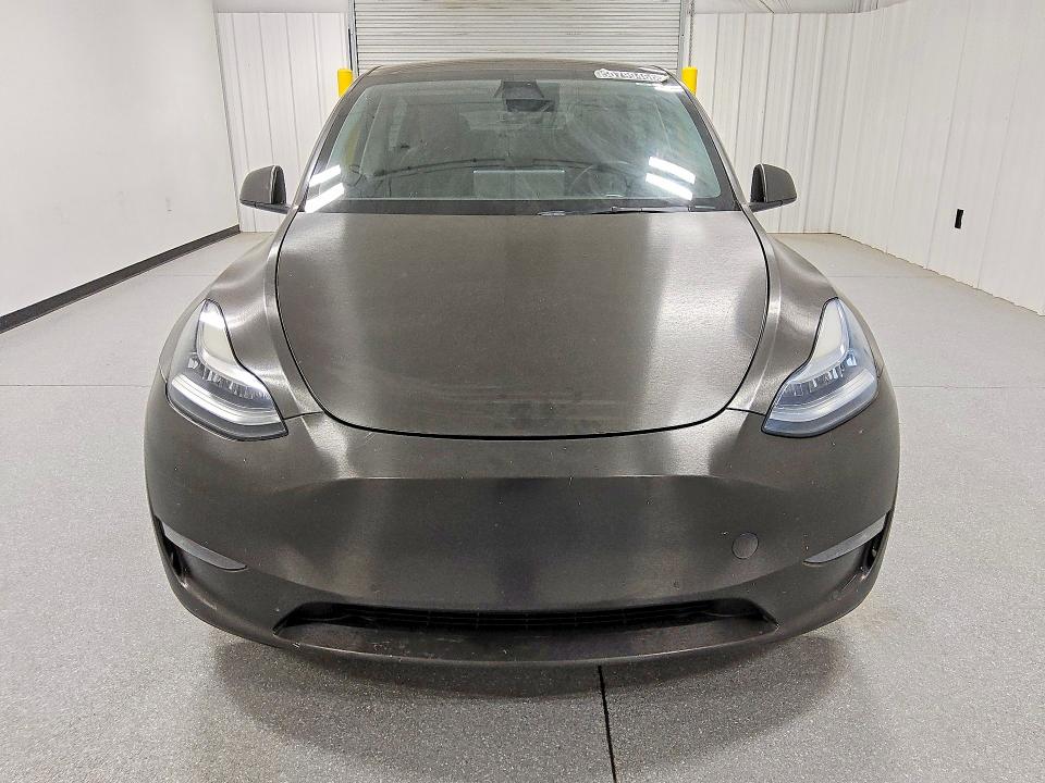2021 Tesla Model y VIN 5YJYGDEE3MF108260 COPART salvage auction — NORMAL WEAR, AZ - CERT OF TITLE-RESTORED SALVAGE, sold $9,800 on 2026-07-07 (photo 5)