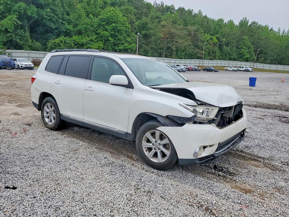 2011 Toyota Highlander VIN 5TDZK3EH4BS043645 COPART salvage auction — FRONT END, Ms - Cert Of Title-Salvaged, sold $2,750 on 2026-07-22 (photo 4)