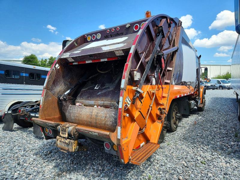 2012 Freightliner M2 VIN 1FVHCYBS8CHBJ2520 COPART salvage auction — MINOR DENT/SCRATCHES, FL - CERTIFICATE OF DESTRUCTION, sold $3,950 on 2026-09-17 (photo 4)
