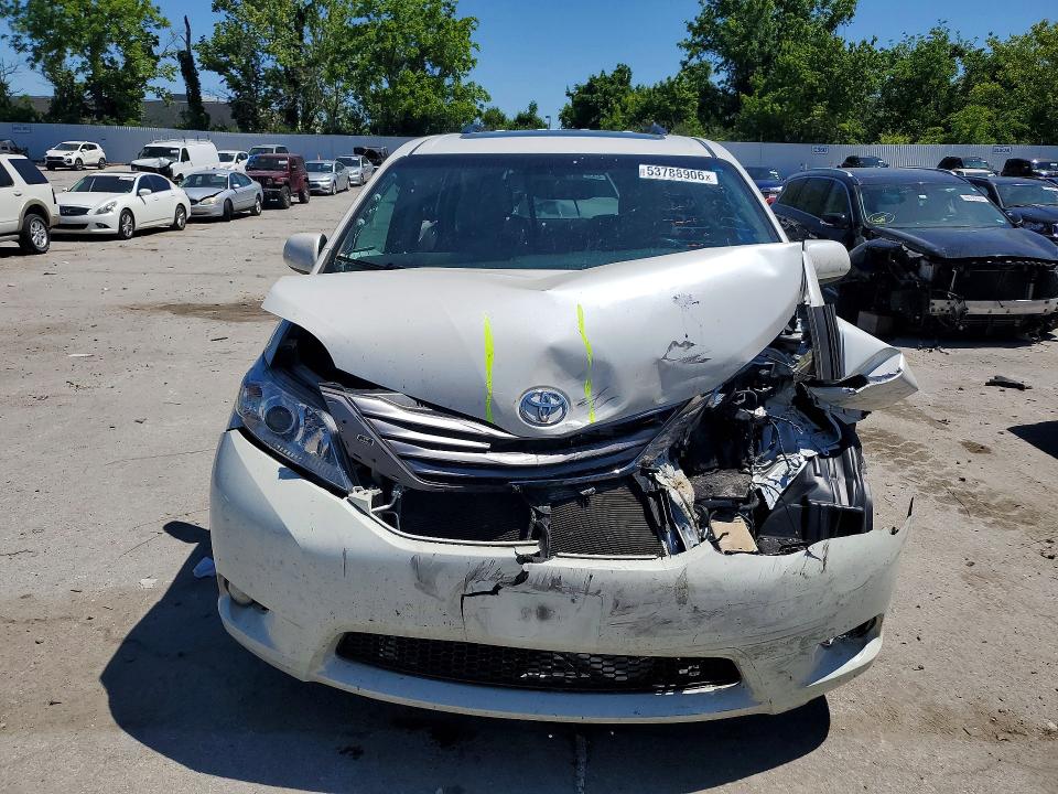 2017 Toyota Sienna VIN 5TDYZ3DC2HS821415 COPART salvage auction — FRONT END, Mo - Salvage Certificate Of Title, sold $3,200 on 2026-07-07 (photo 5)
