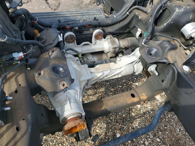 2024 Chevrolet Silverado VIN 2GCUDJEDXR1158600 COPART salvage auction — STRIPPED, Tx - Nonrepairable Title, sold $1,450 on 2026-07-02 (photo 9)