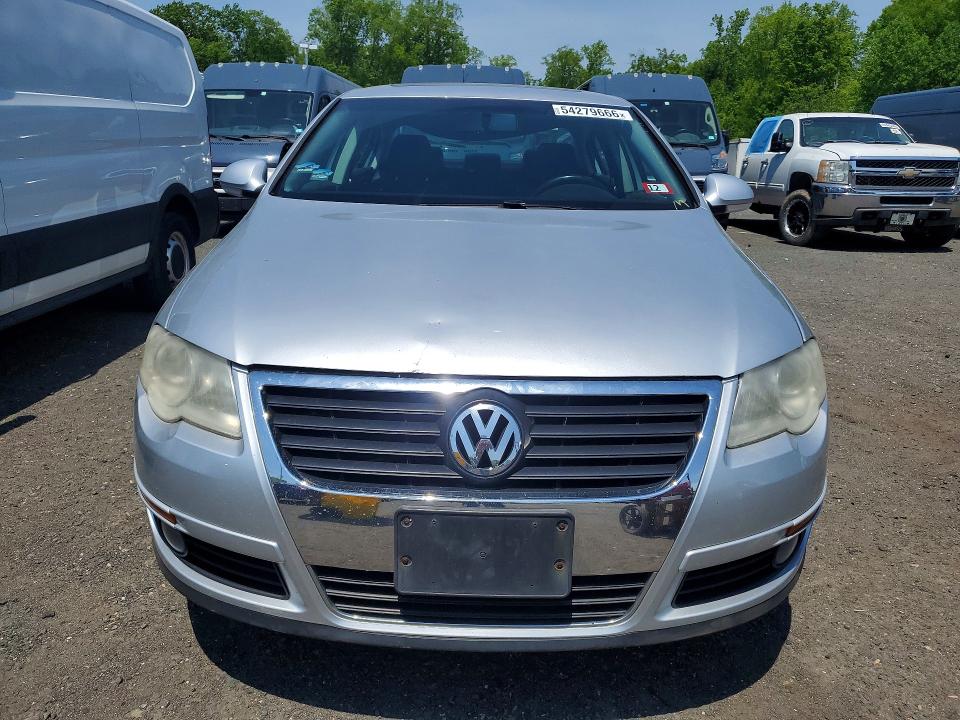 2010 Volkswagen Passat VIN WVWJM7AN7AE099710 COPART salvage auction — MINOR DENT/SCRATCHES, Nh - Certificate Of Title (P), sold $800 on 2026-07-09 (photo 5)