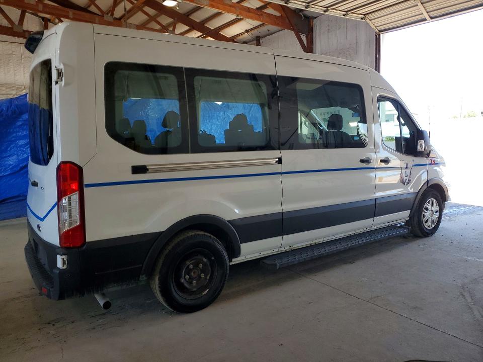 2021 Ford Transit VIN 1FBAX2C84MKA49570 COPART salvage auction — NORMAL WEAR, Ky - Certificate Of Title (P), sold $9,300 on 2026-07-08 (photo 3)