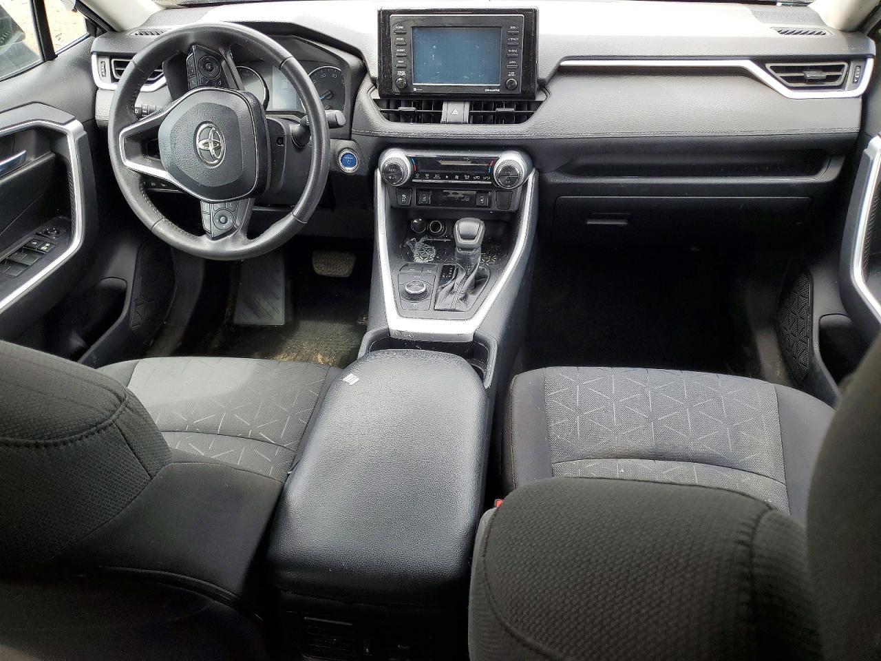 2021 Toyota RAV4 Hybrid VIN 4T3R6RFV2MU013170 COPART salvage auction — Front End, IL - SALVAGE CERTIFICATE, sold $11,100 on 2026-07-10 (photo 8)