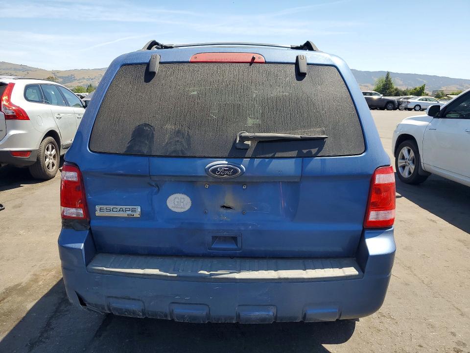 2010 Ford Escape VIN 1FMCU0D71AKC14828 COPART salvage auction — REAR END, CA - SALVAGE CERTIFICATE, sold $575 on 2026-07-09 (photo 6)