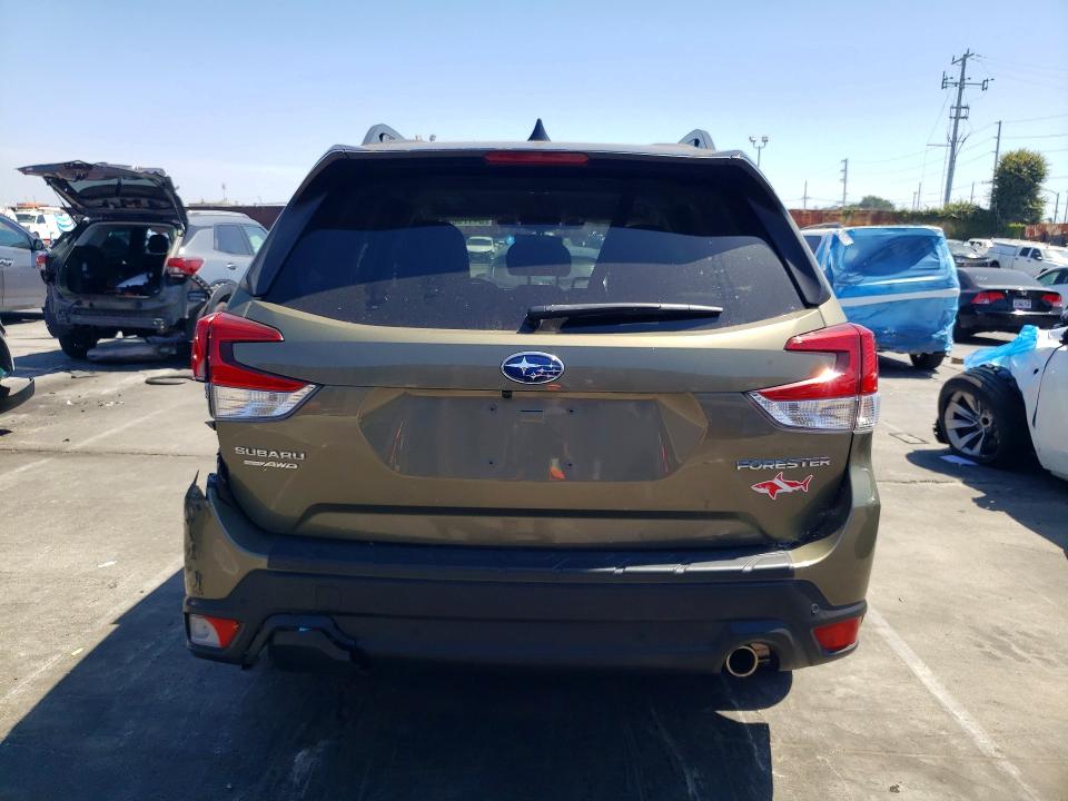 2024 Subaru Forester VIN JF2SKALC0RH466820 COPART salvage auction — SIDE, Ca - Salvage Certificate, sold $7,500 on 2026-07-06 (photo 6)