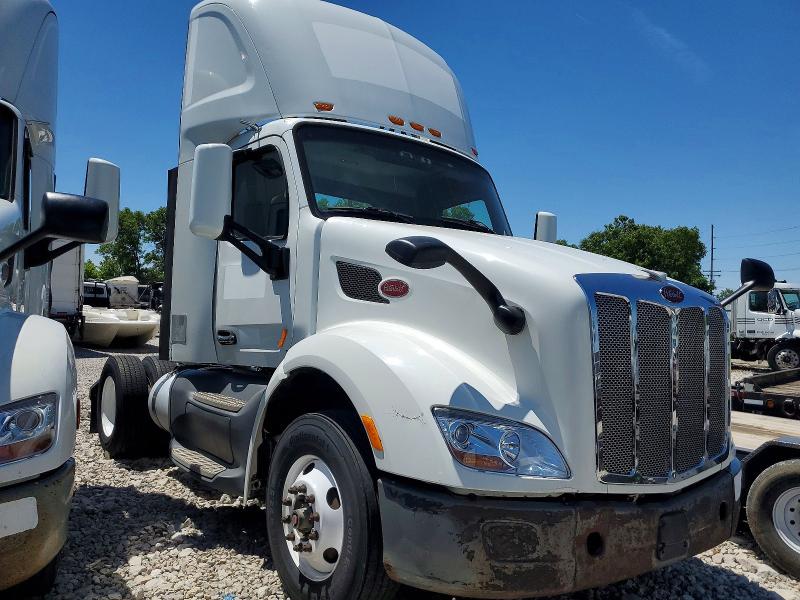 2016 Peterbilt 579 VIN 1XPBA48XXGD339882 COPART salvage auction — NORMAL WEAR, IN - CERTIFICATE OF TITLE, sold $5,000 on 2026-07-10 (photo 1)