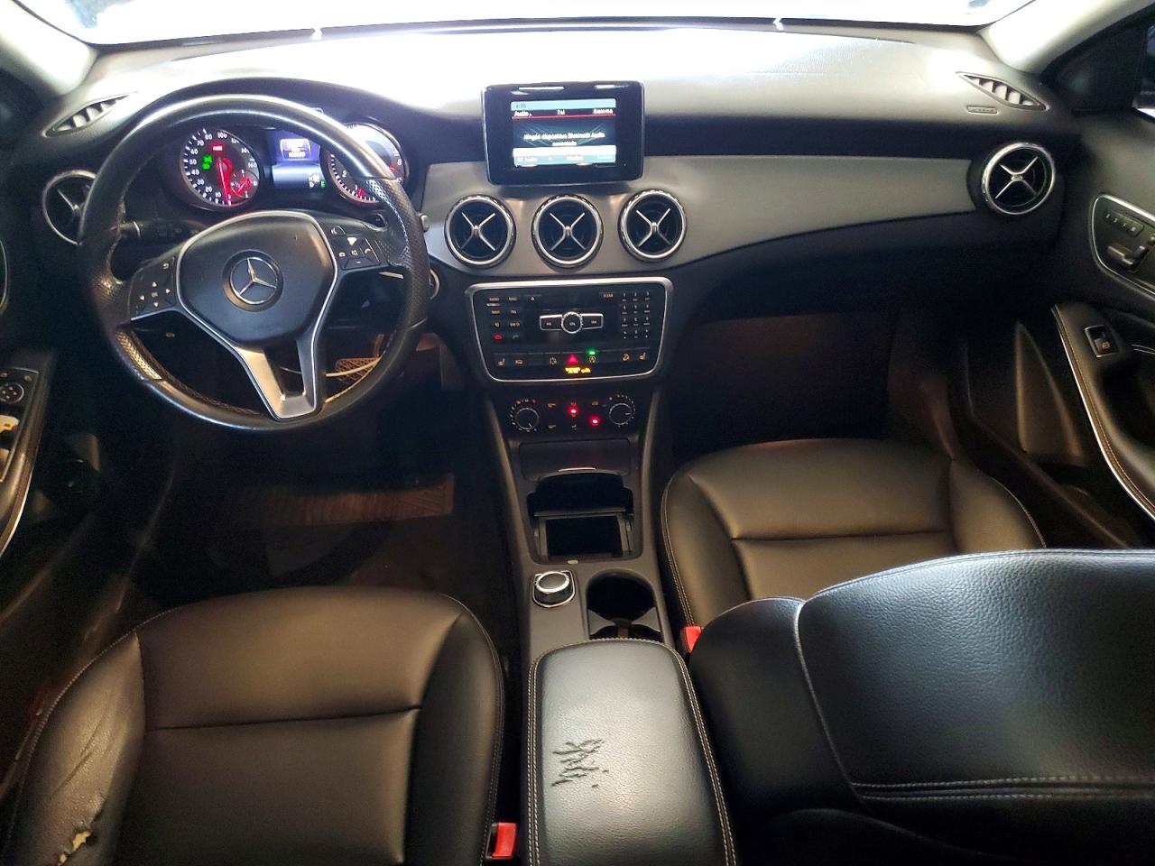 2015 Mercedes-Benz GLA-Class VIN WDCTG4GBXFJ109084 COPART salvage auction — Minor Dent/Scratches, IN - CERTIFICATE OF TITLE, sold $3,000 on 2026-07-09 (photo 8)