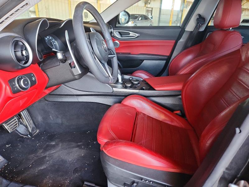 2019 Alfa romeo Giulia VIN ZARFAMBN2K7600882 COPART salvage auction — ENGINE BURN, Az - Cert Of Title- Non Repair, sold $3,550 on 2026-07-08 (photo 7)