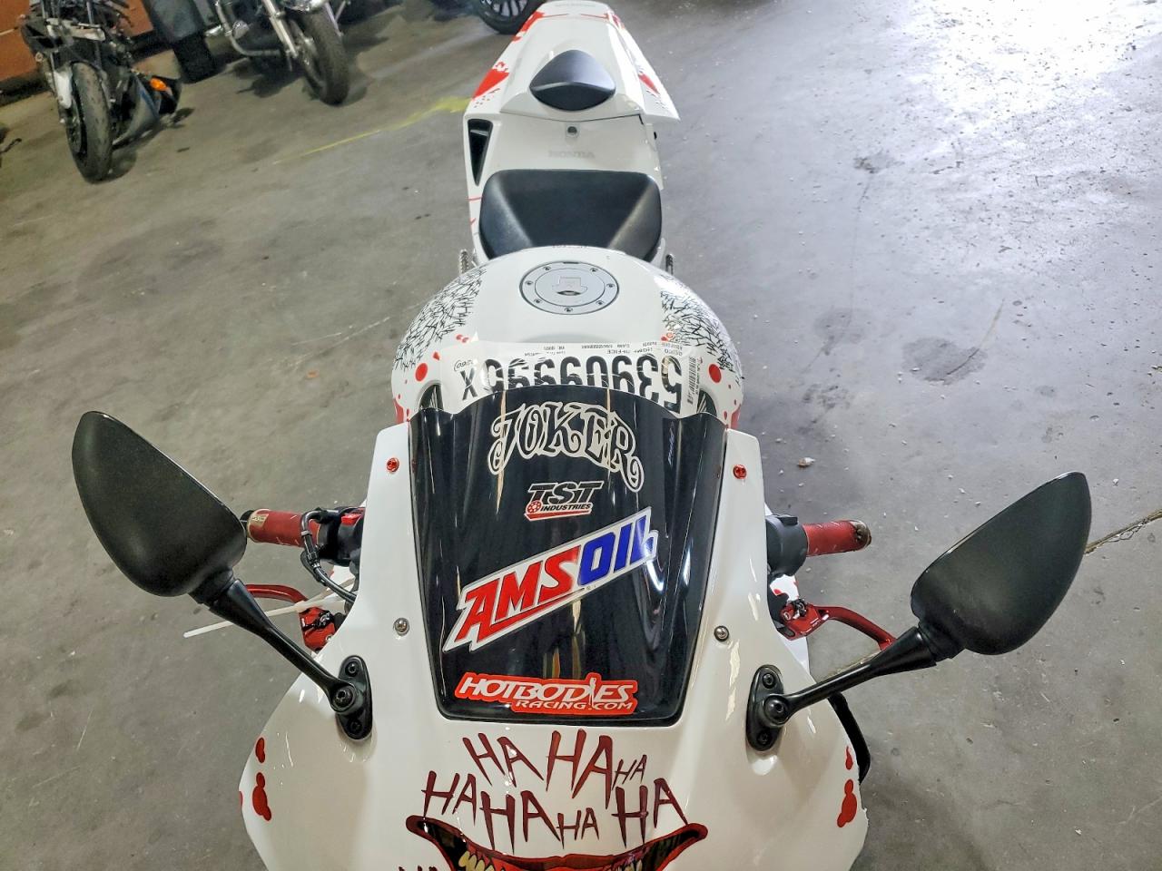 2024 Honda CBR600 VIN JH2PC40J9RK100631 COPART salvage auction — Side, OR - SALVAGE TITLE CERTIFICATE (P), sold $3,400 on 2026-07-09 (photo 5)