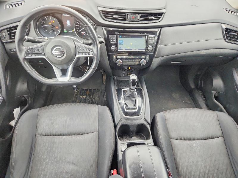 2017 Nissan VIN 5N1AT2MV0HC862539 COPART salvage auction — REAR END, Qc - Gravement Accidente, sold $625 on 2026-07-21 (photo 8)