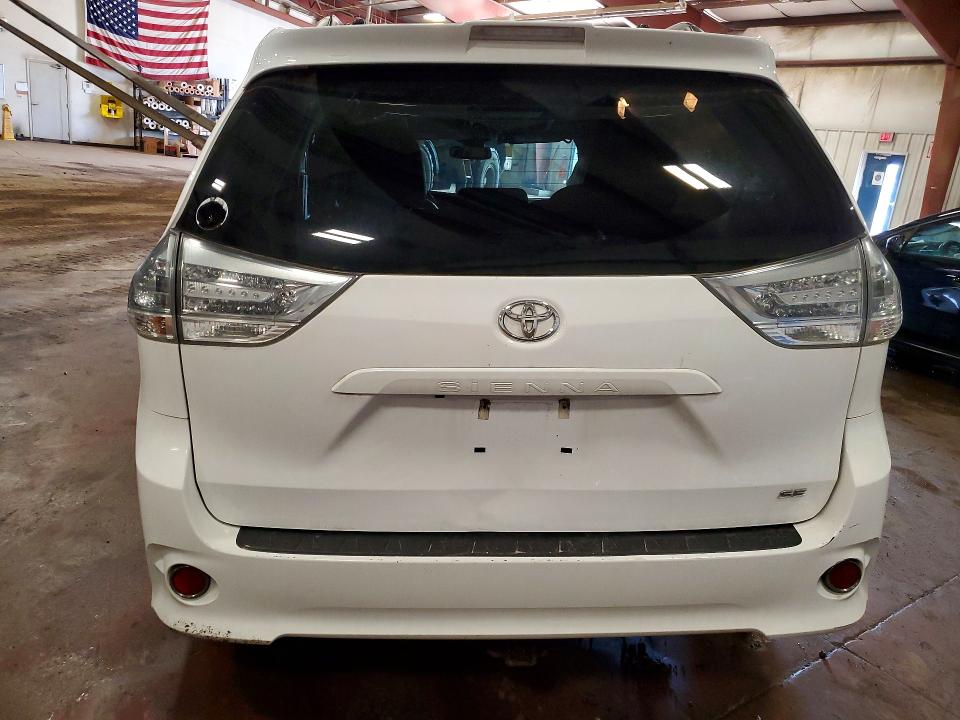 2018 Toyota VIN 5TDXZ3DC5JS918612 COPART salvage auction — FRONT END, Mi - Cert Of Title-Salvage Vehicle, sold $3,850 on 2026-07-17 (photo 6)
