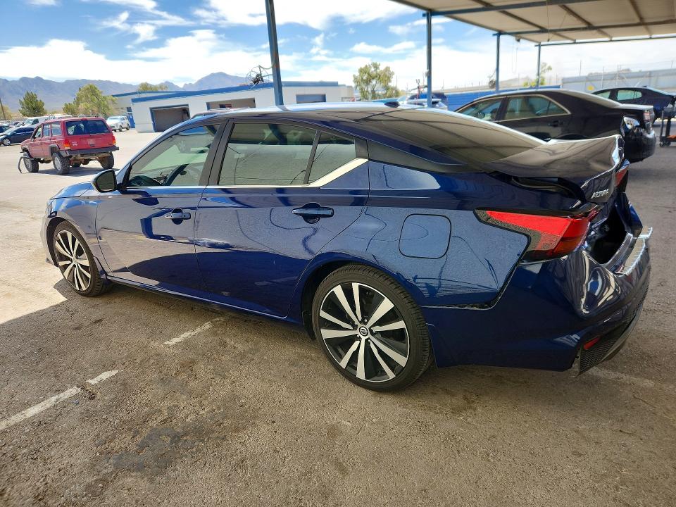 2020 Nissan VIN 1N4BL4CV8LN311140 COPART salvage auction — REAR END, Tx - Salvage Vehicle Title, sold $4,500 on 2026-07-31 (photo 2)