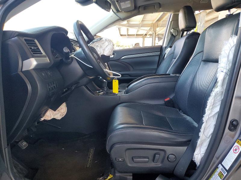 2017 Toyota Highlander VIN 5TDDGRFH3HS036532 COPART salvage auction — FRONT END, Ca - Salvage Certificate, sold $8,000 on 2026-07-02 (photo 7)