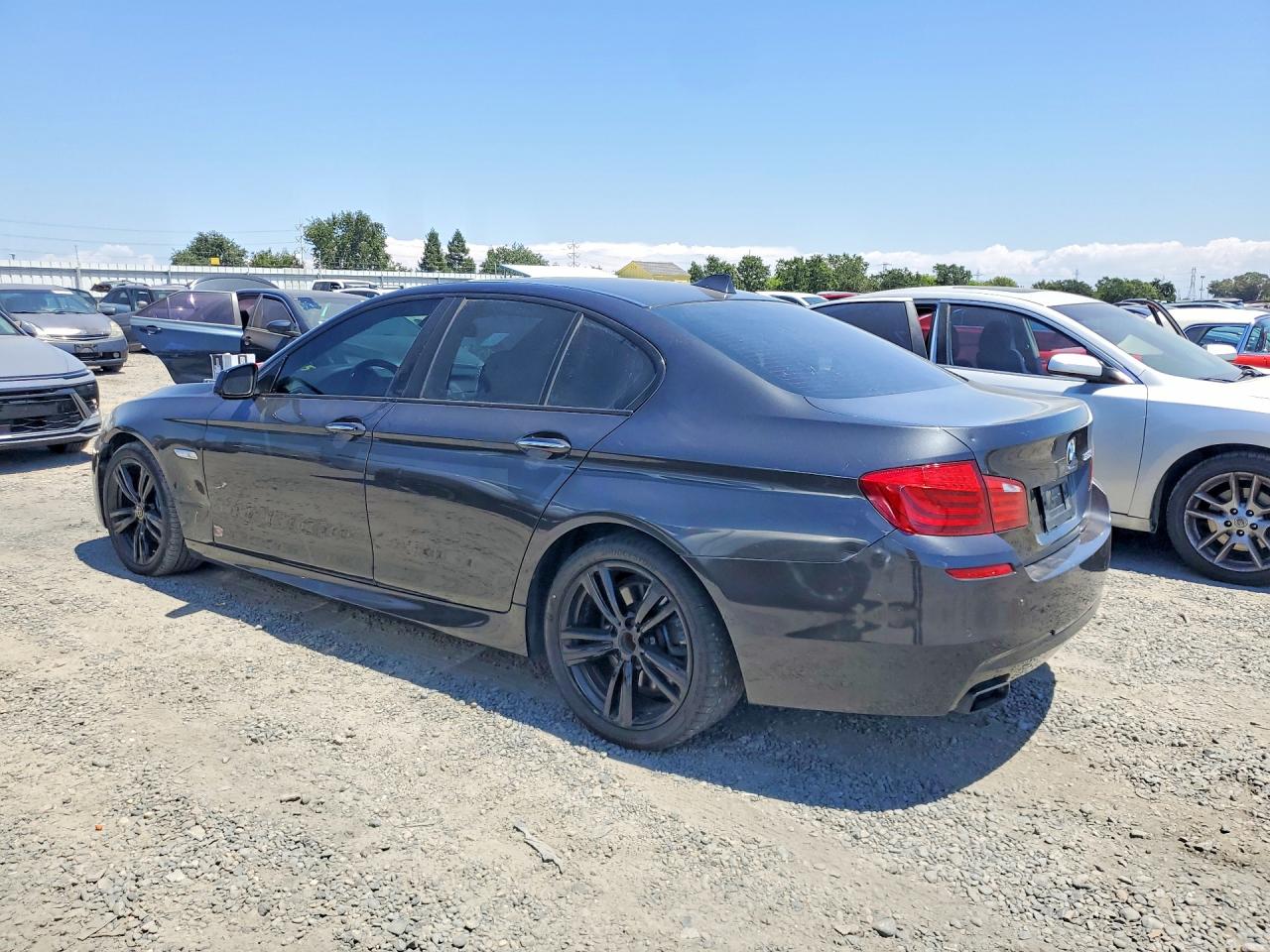 2012 BMW 5 Series VIN WBAFR9C51CDV59305 COPART salvage auction — Front End, FL - DIS/DLR/EXP ONLY CLEAN TITLE, sold $975 on 2026-06-30 (photo 2)