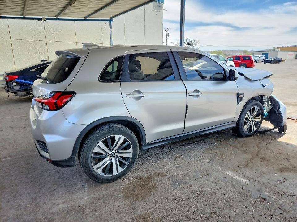 2021 Mitsubishi VIN JA4APUAU0MU002588 COPART salvage auction — FRONT END, Tx - Salvage Vehicle Title, sold $2,500 on 2026-07-17 (photo 3)