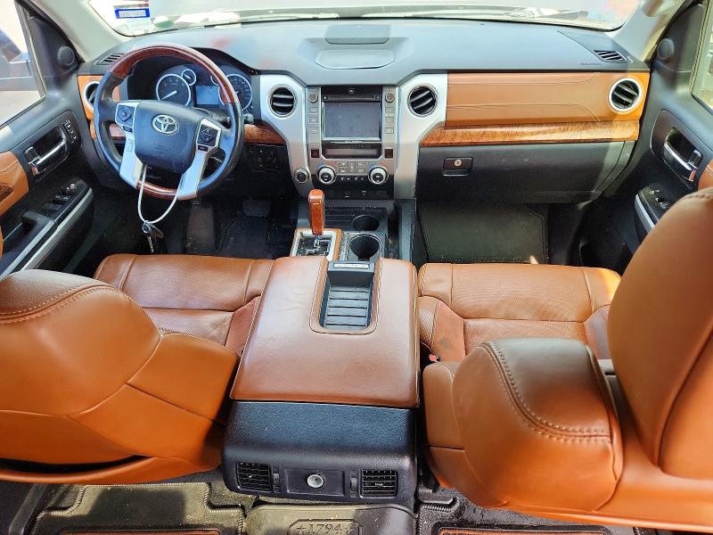 2017 Toyota Tundra VIN 5TFAW5F15HX642359 COPART salvage auction — FRONT END, Tx - Salvage Vehicle Title, sold $11,600 on 2026-07-30 (photo 8)