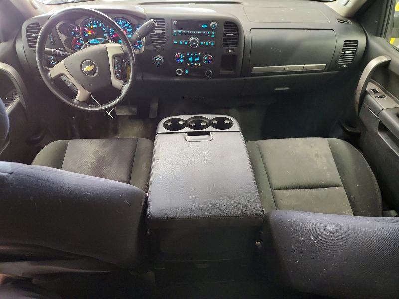 2013 Chevrolet Silverado 1500 VIN 1GCRKSE71DZ217304 COPART salvage auction — MINOR DENT/SCRATCHES, VT - CERTIFICATE OF TITLE, sold $2,500 on 2026-07-09 (photo 8)
