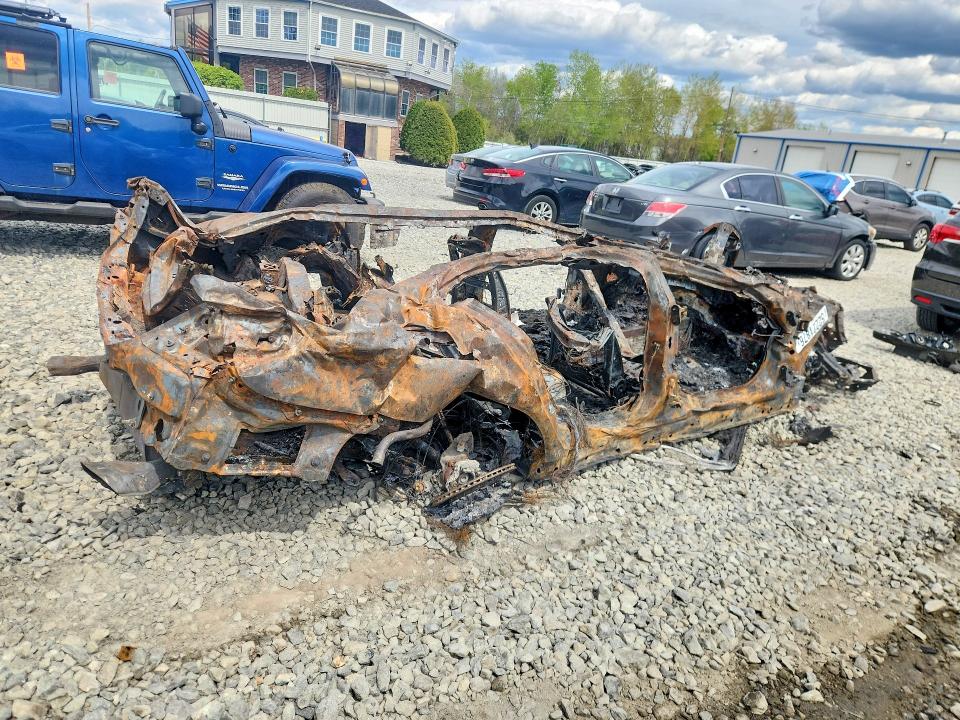 2023 BMW 5 series VIN WBA33AG06PCM37636 COPART salvage auction — BURN, Ma - Cert Of Title-Salvage, sold $100 on 2026-08-06 (photo 3)