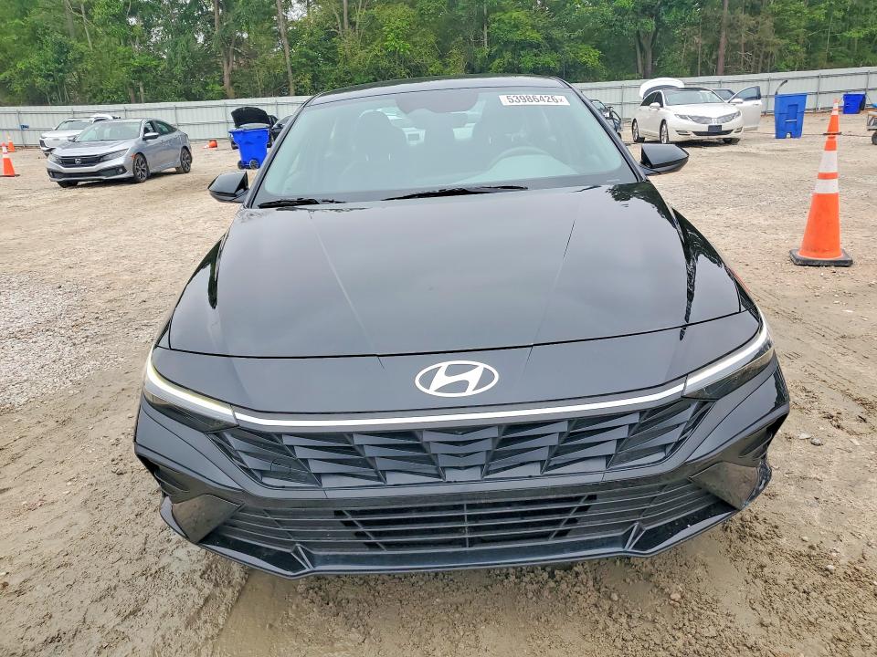 2025 Hyundai Elantra VIN KMHLM4DG2SU040801 COPART salvage auction — REAR END, Nc - Salvage Certificate Of Title, sold $525 on 2026-07-24 (photo 5)